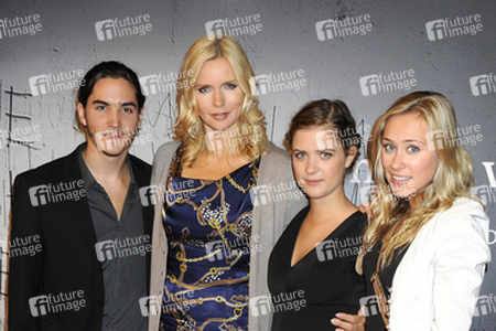 Francois Goeske, Veronica Ferres, Liv Lisa Fries, Sina Tkotsch