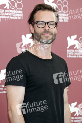 Guy Pearce