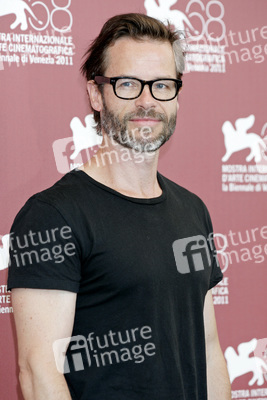 Guy Pearce