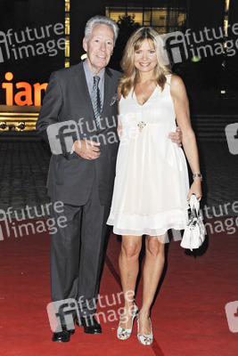 Egon F. Freiheit, Maren Gilzer