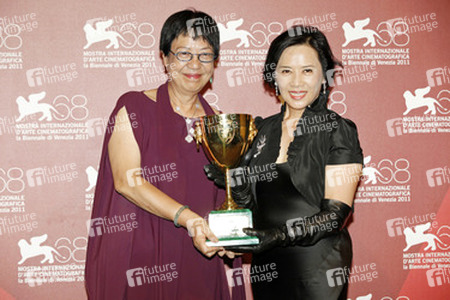 Ann Hui, Deanie Yip / Deannie Ip