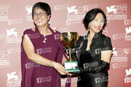 Ann Hui, Deanie Yip / Deannie Ip