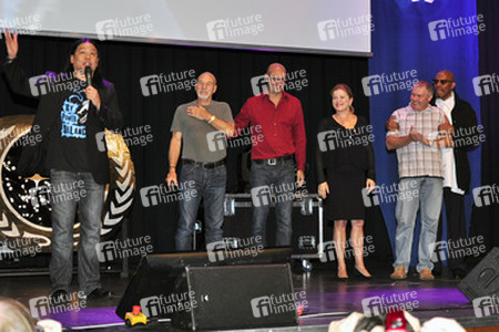 Garrett Wang, Patrick Stewart, Daniel Stewart, Kate Mulgrew, Hubert Zitt, Avery Brooks