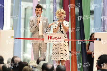 Nick Grimshaw, Pixie Geldof