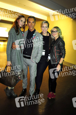 Wolfgang Joop mit Models