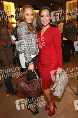 Melanie Trochowski, Nandini Mitra