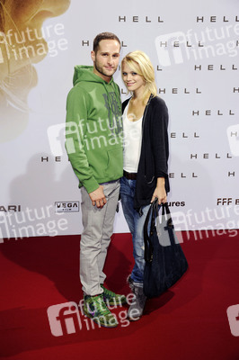 Lee Rychter, Leonie Jung