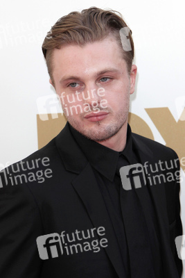 Michael Pitt