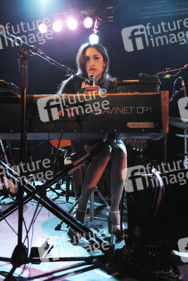 Kitty, Daisy & Lewis