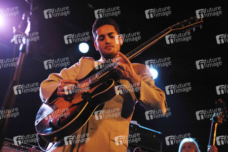 Kitty, Daisy & Lewis