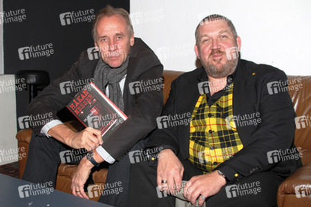 Hakan Nesser, Dietmar Bär