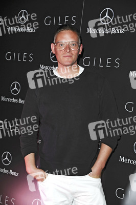 Giles Deacon