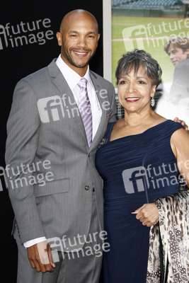 Stephen Bishop mit Begleitung