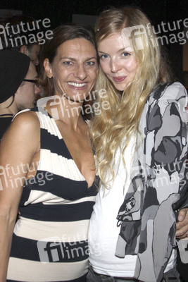 Catrin Striebeck, Pheline Roggan