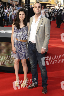 Ilan Eshkeri mit Begleitung