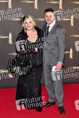 Tine Wittler mit Begleitung