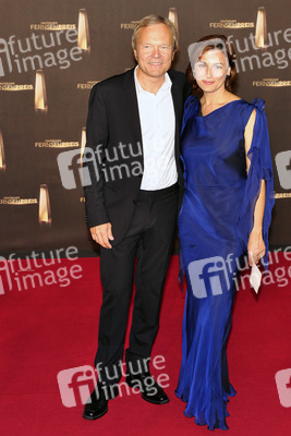 Sandra Maischberger mit Begleitung