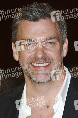 Ray Stevenson