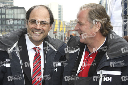 Erik Santer, Enno von Ruffin