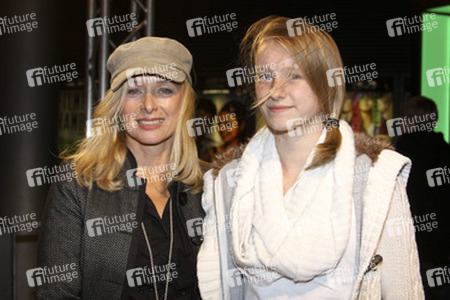 Marita Marschall mit Tochter Zoe