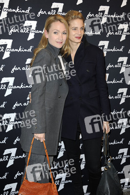 Lisa Maria Potthoff mit Begleitung