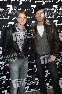 Tobias Schenke, Tobey Wilson