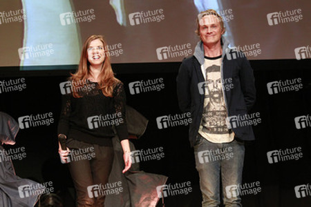 Sara Canning, David Anders