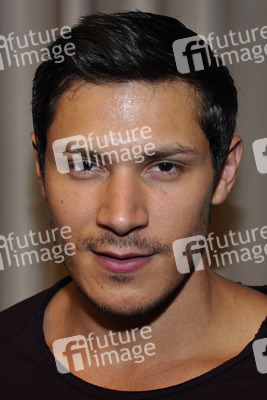 Alex Meraz