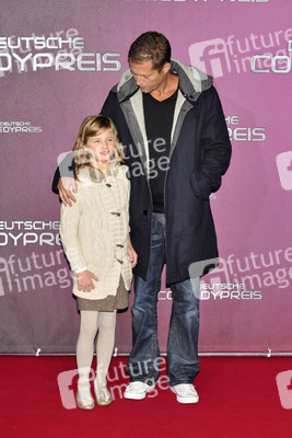 Emma Tiger Schweiger, Til Schweiger