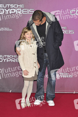 Emma Tiger Schweiger, Til Schweiger