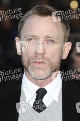 Daniel Craig
