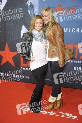 Sarah Tkotsch, Sina Tkotsch