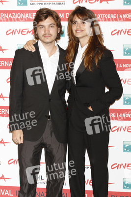 Emile Hirsch, Penélope Cruz