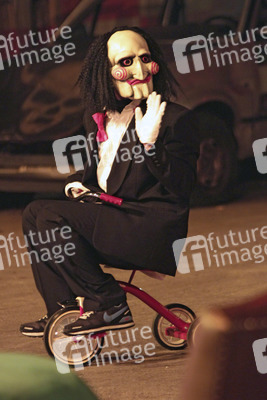 Halloween - Jigsaw Puppe