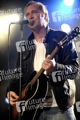 Thees Uhlmann (Tomte)