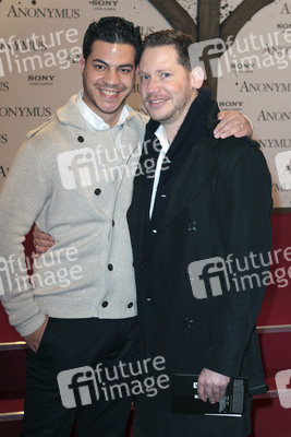 Marco Kreuzpaintner mit Ehemann Gilardo