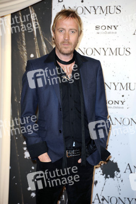 Rhys Ifans