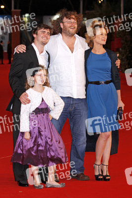 Isabella Blake-Thomas, Cameron Bright, Vincent Lannoo, Astrid Whetnall