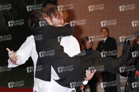 Cameron Bright, Vincent Lannoo