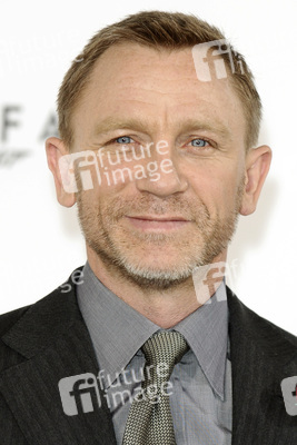 Daniel Craig