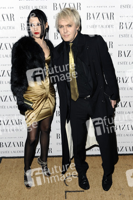 Nick Rhodes (Duran Duran) mit Begleitung