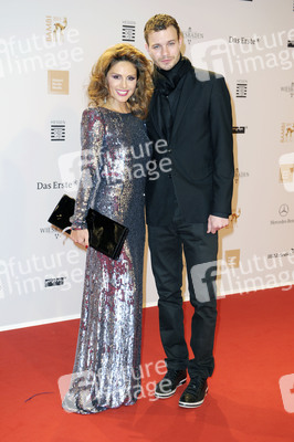 Nazan Eckes und Freund Julian Khol