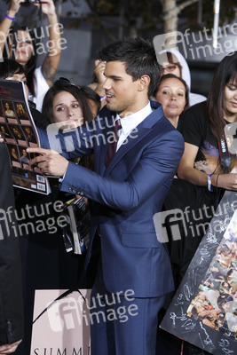 Taylor Lautner