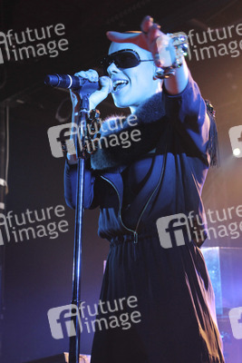 Alina Süggeler (Frida Gold)