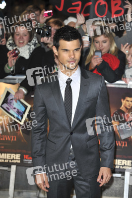 Taylor Lautner