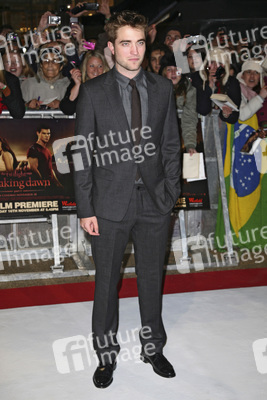 Robert Pattinson