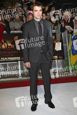 Robert Pattinson