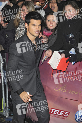 Taylor Lautner