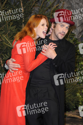 Peer Kusmagk mit Freundin Isabella Recke