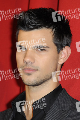 Taylor Lautner